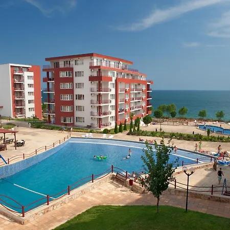 Marina And Panorama Deluxe Burgas City
