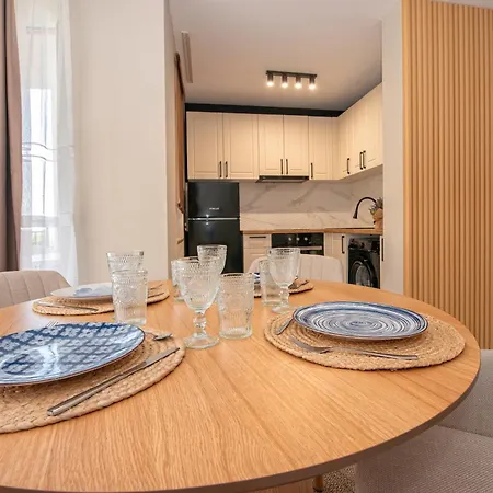 Marina And Panorama Deluxe Appartamento