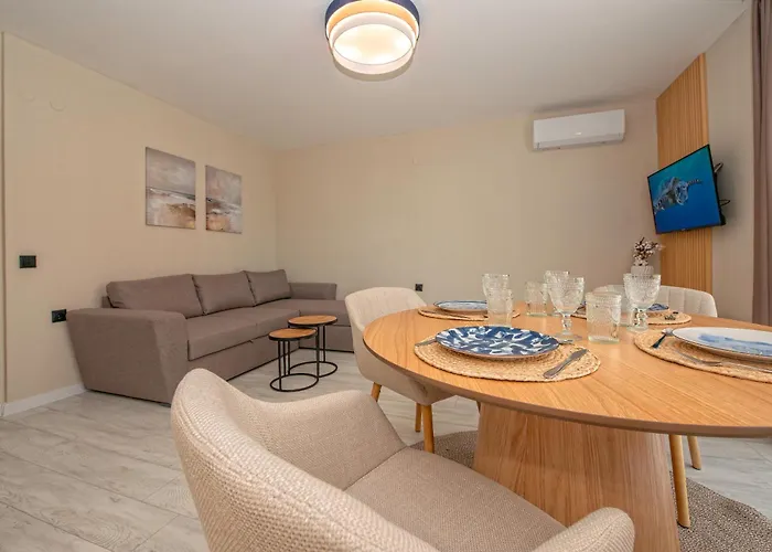 Marina And Panorama Deluxe